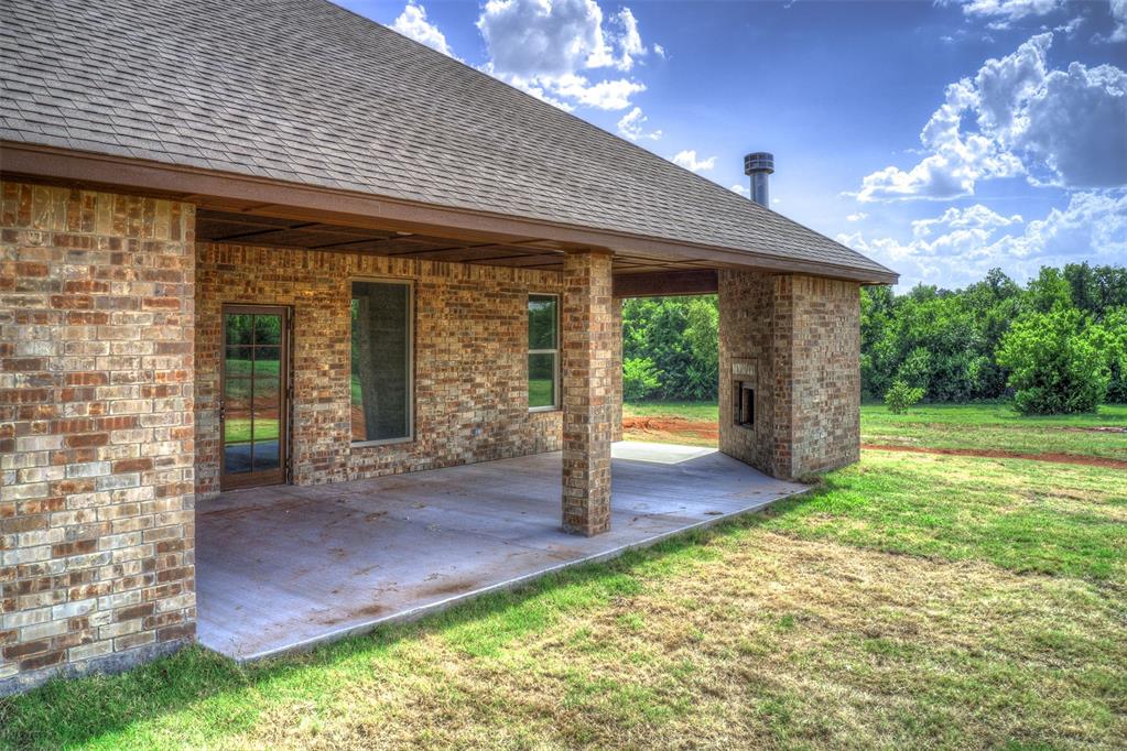 2434 Canyon Circle