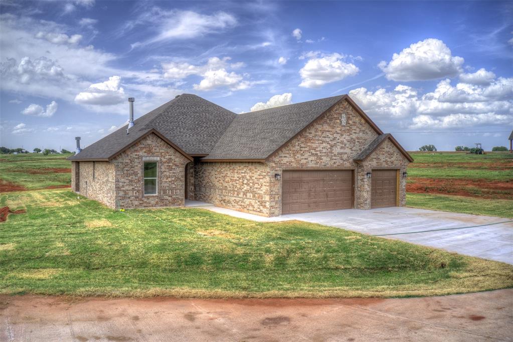 2434 Canyon Circle