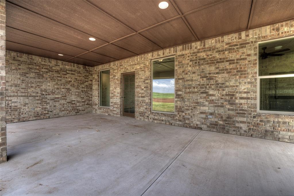 2434 Canyon Circle