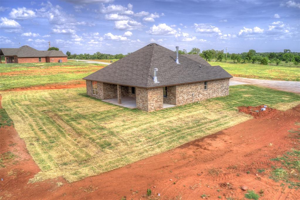 2434 Canyon Circle