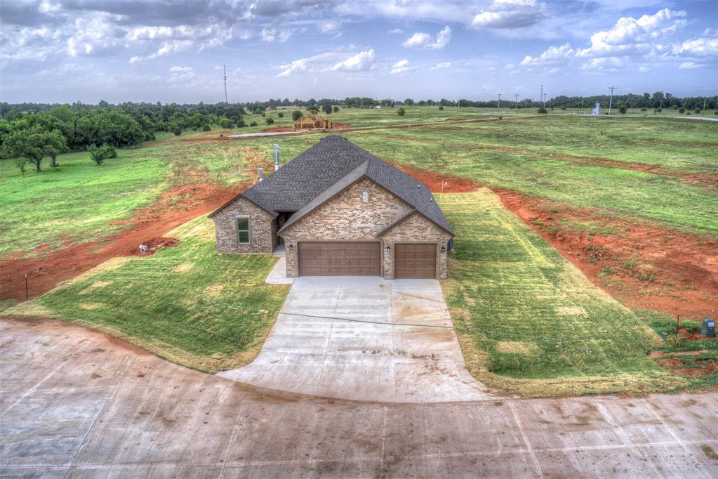 2434 Canyon Circle