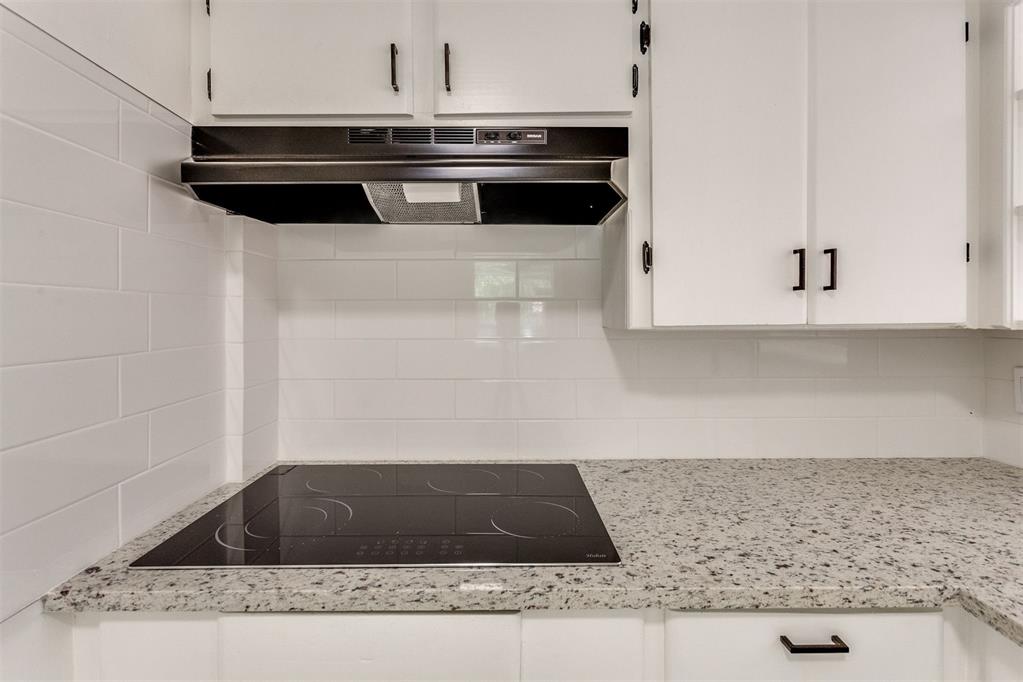 4104 NW Liberty Street