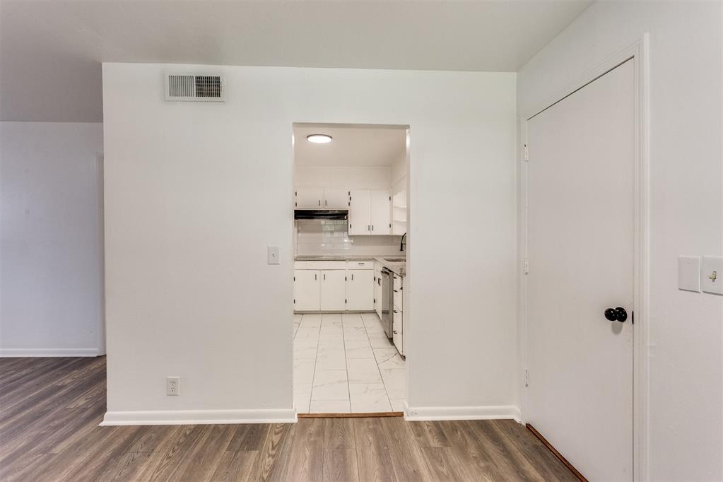 4104 NW Liberty Street