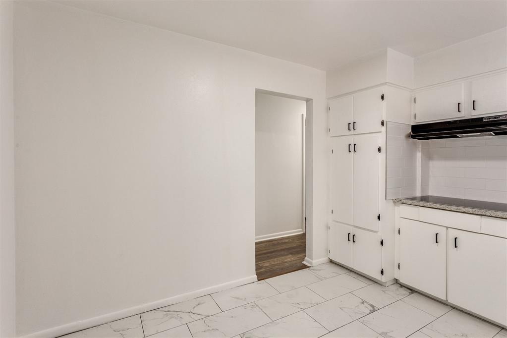 4104 NW Liberty Street