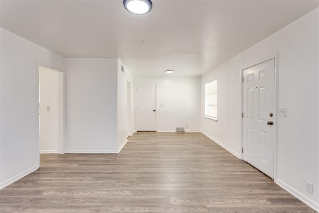 4104 NW Liberty Street