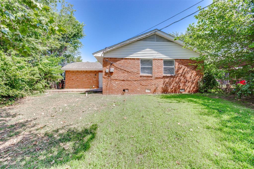 4104 NW Liberty Street