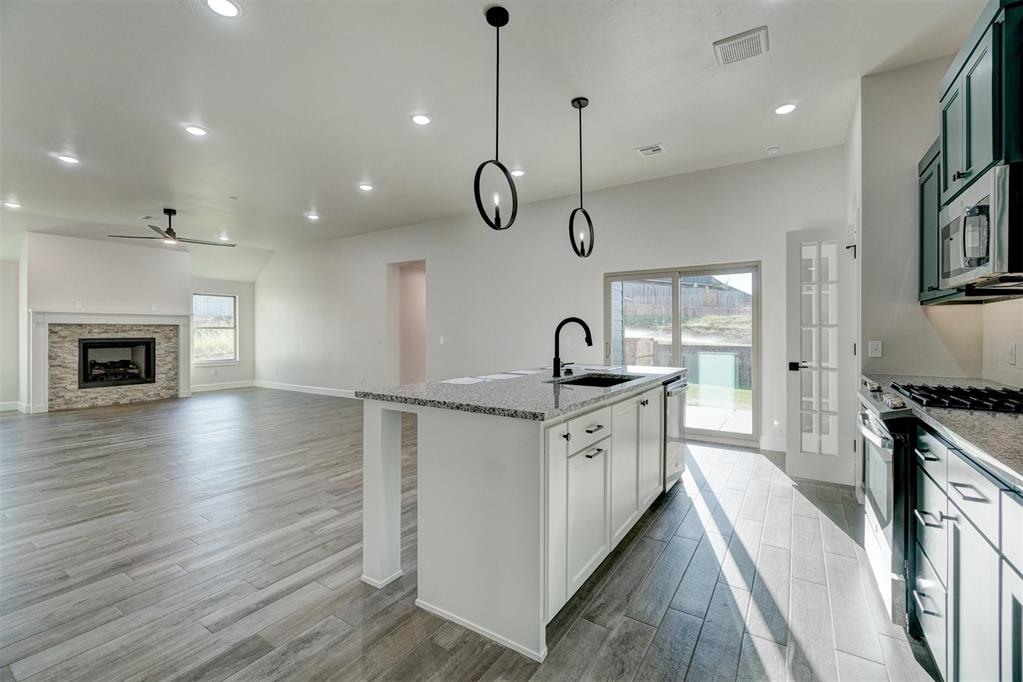 1918 Oakville Court