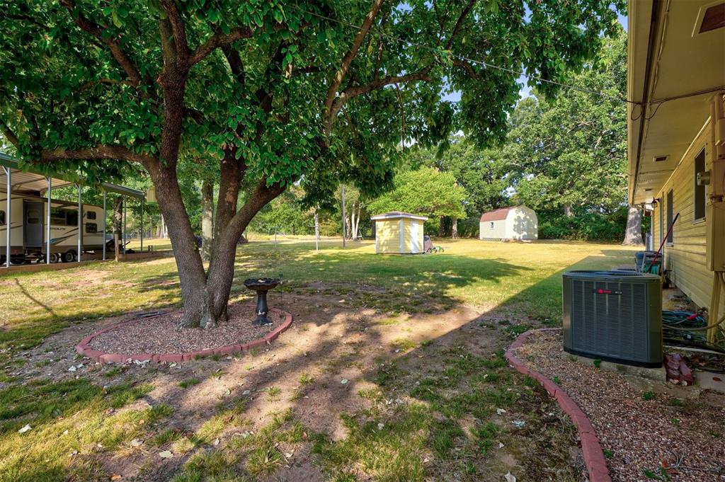 10 Oakwood Drive