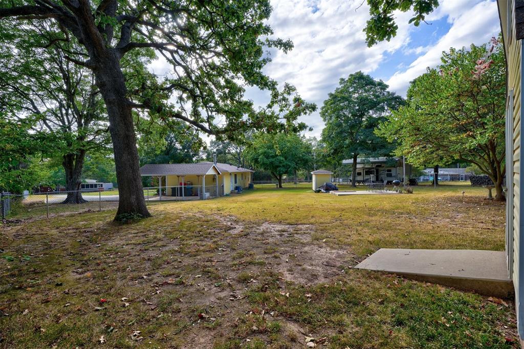 10 Oakwood Drive