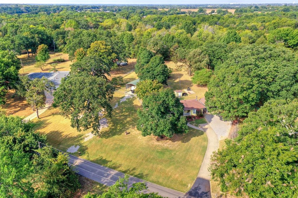 10 Oakwood Drive