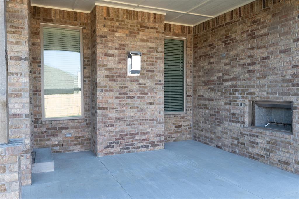 3200 Grasshopper Way