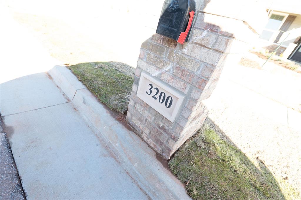 3200 Grasshopper Way