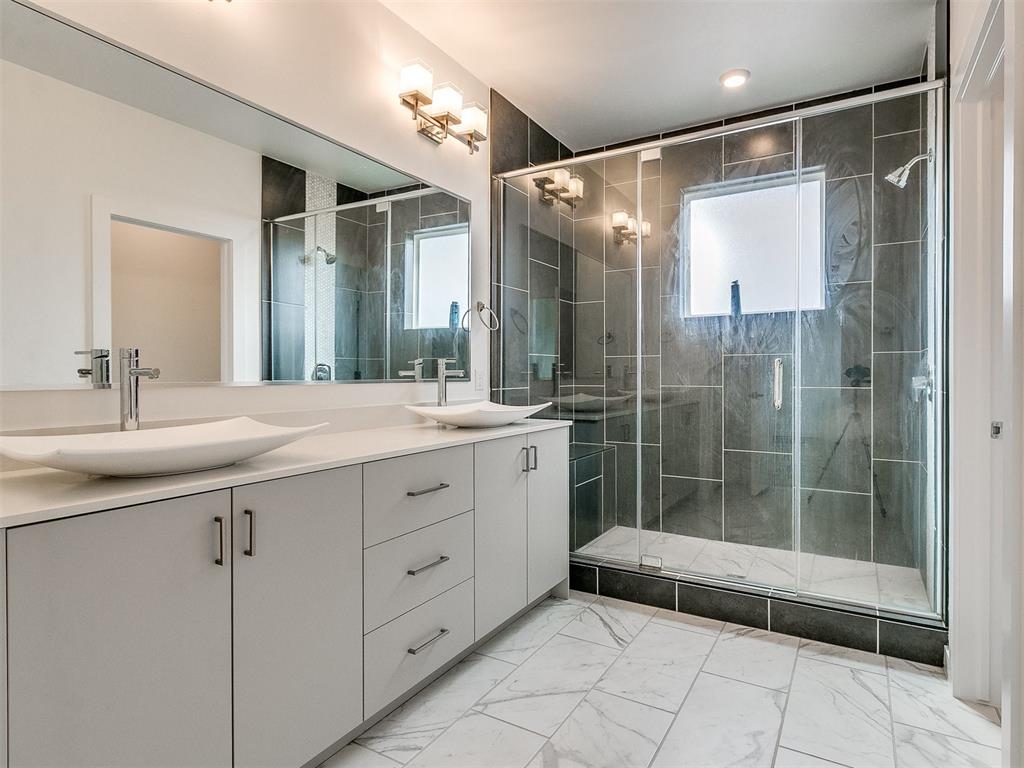 2504 NW 129th Street