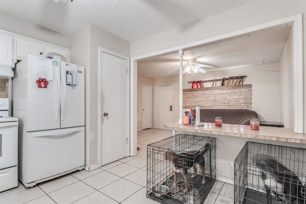 1037 Montgomery Circle