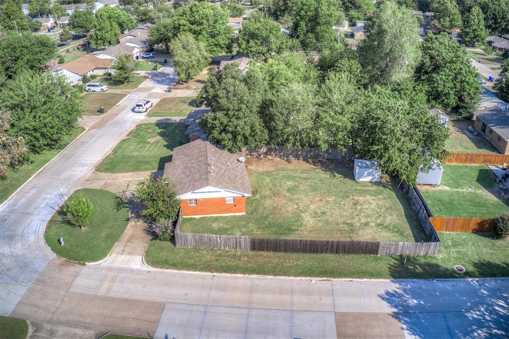 1037 Montgomery Circle