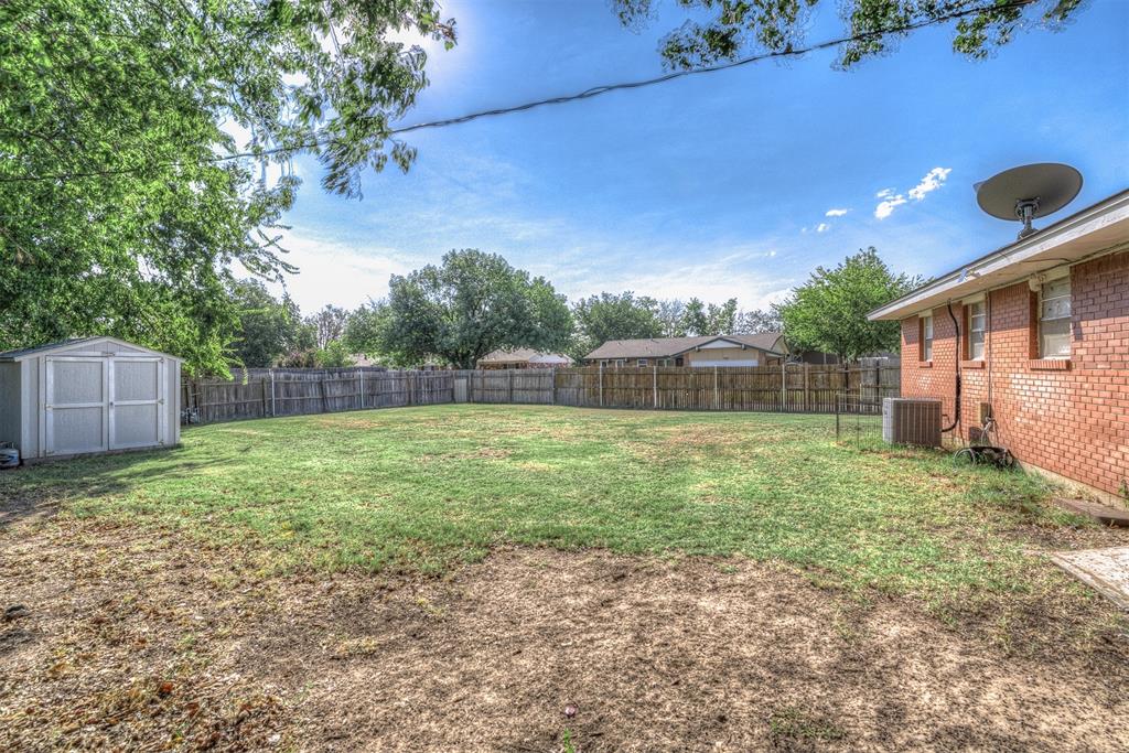 1037 Montgomery Circle