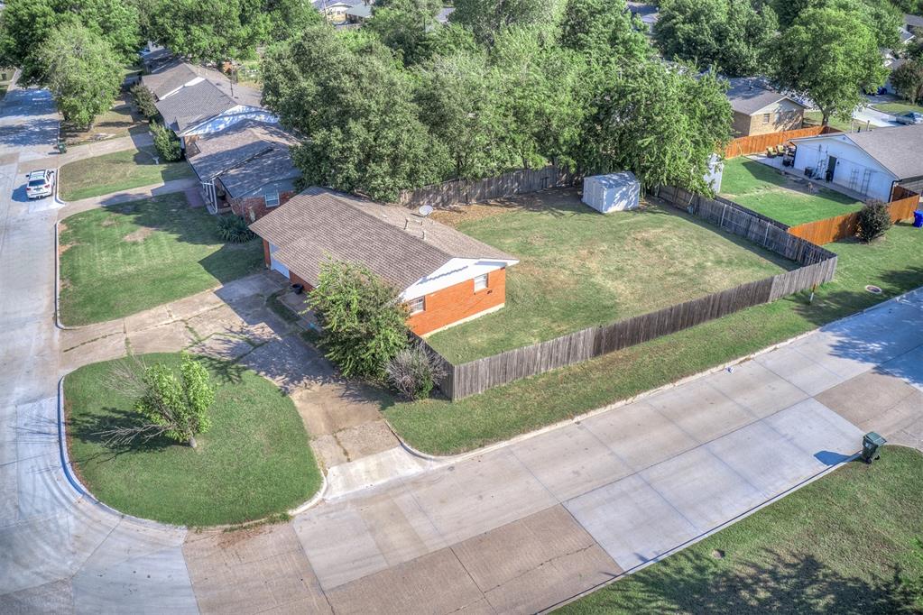 1037 Montgomery Circle
