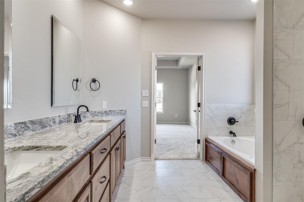 2268 S Murphy's Ridge Road