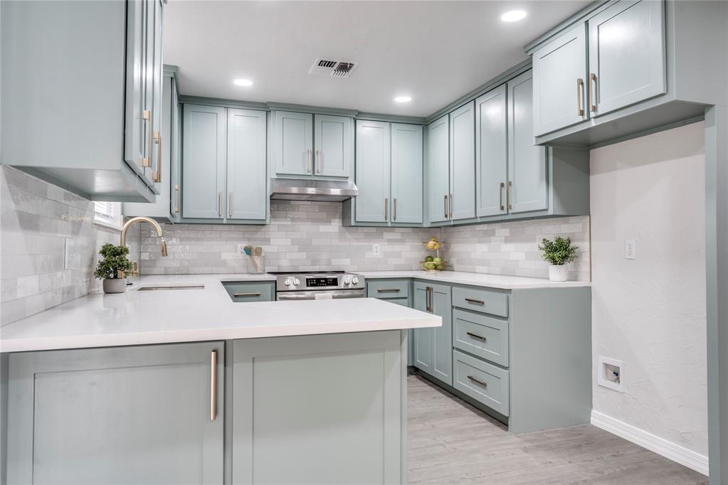 342 N Peebly Road