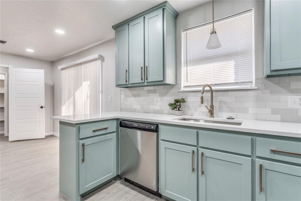342 N Peebly Road