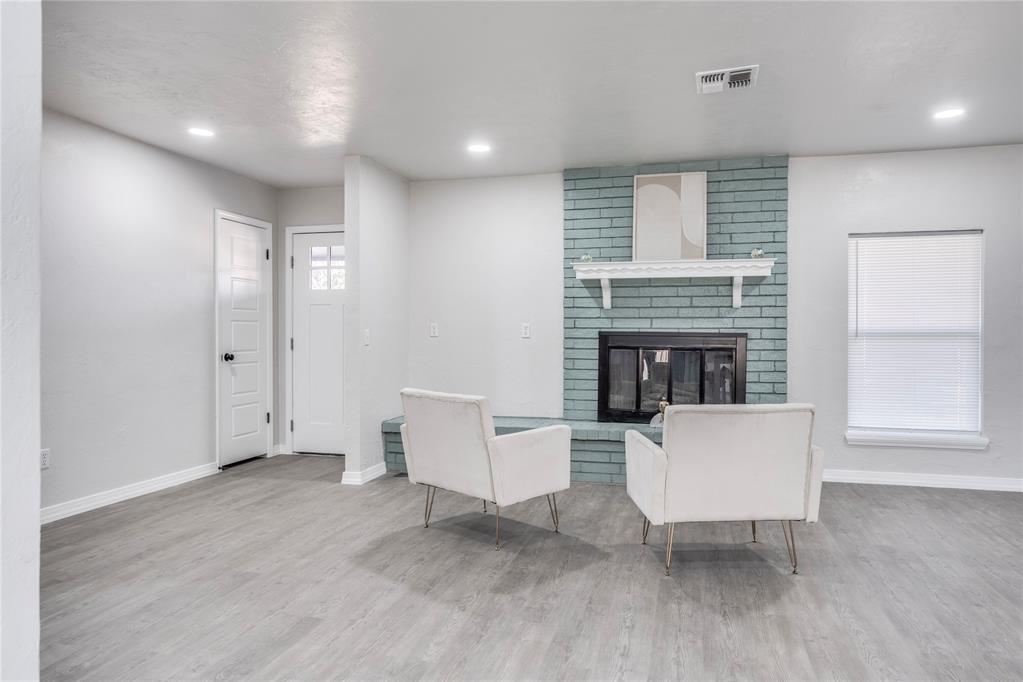342 N Peebly Road