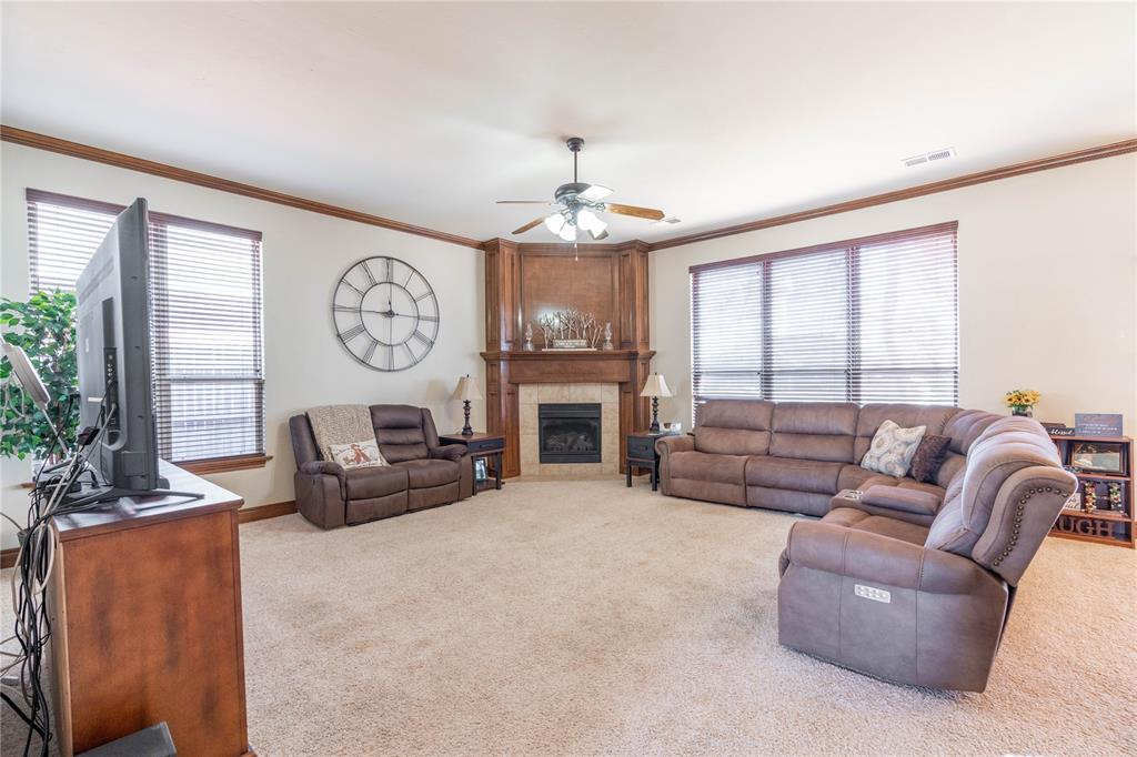 1208 Summerhill Drive