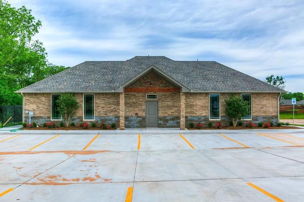 2604 NW 199th Street