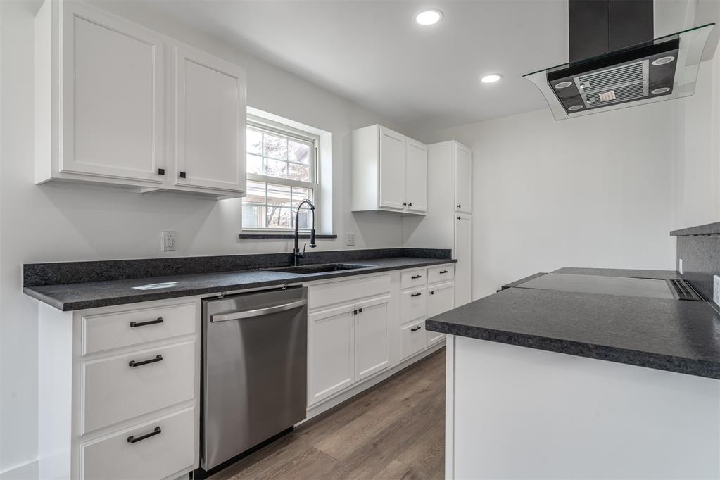 4232 NW 22nd Street