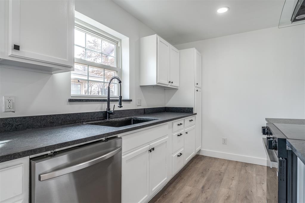 4232 NW 22nd Street