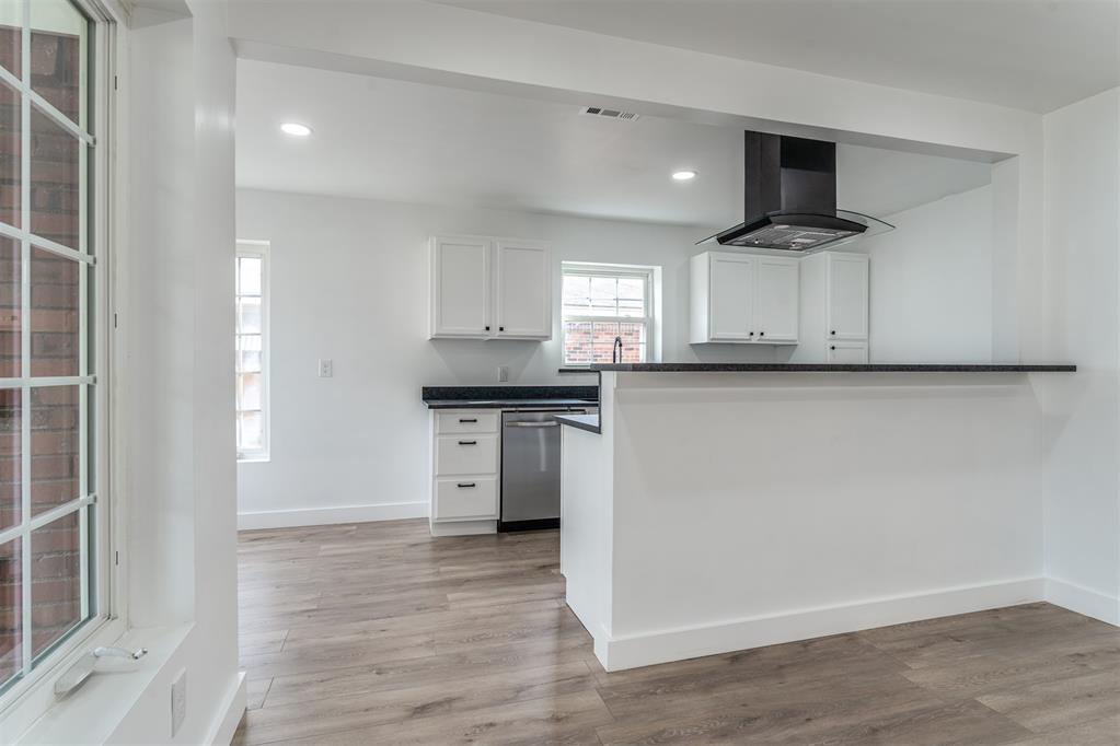 4232 NW 22nd Street