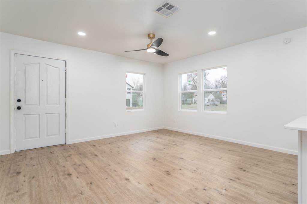2509 NE 13th Street