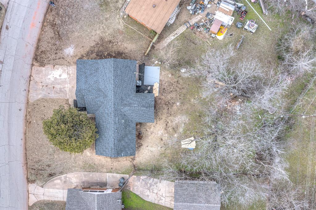 1900 Lariet Lane