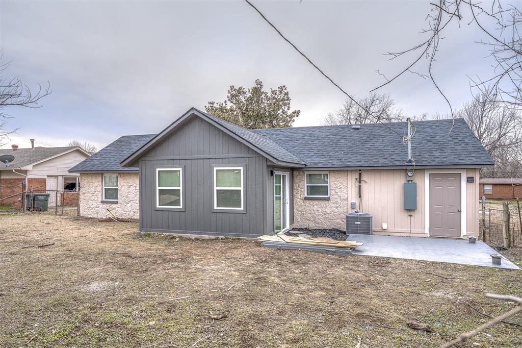 1900 Lariet Lane