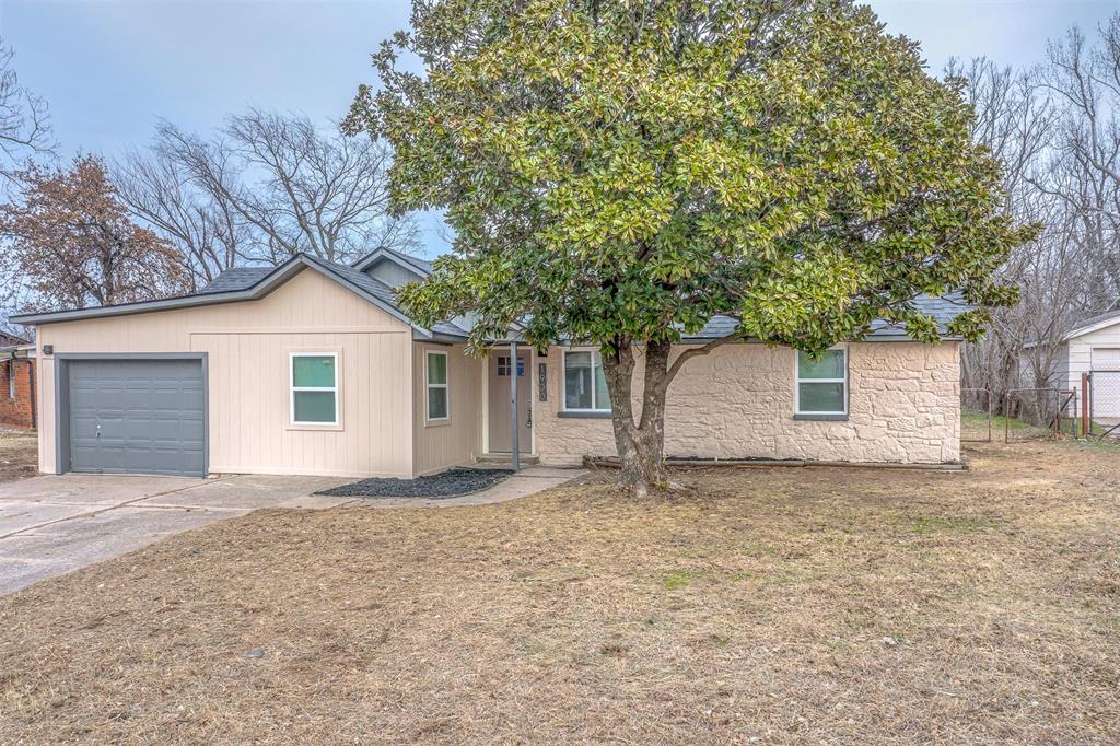 1900 Lariet Lane