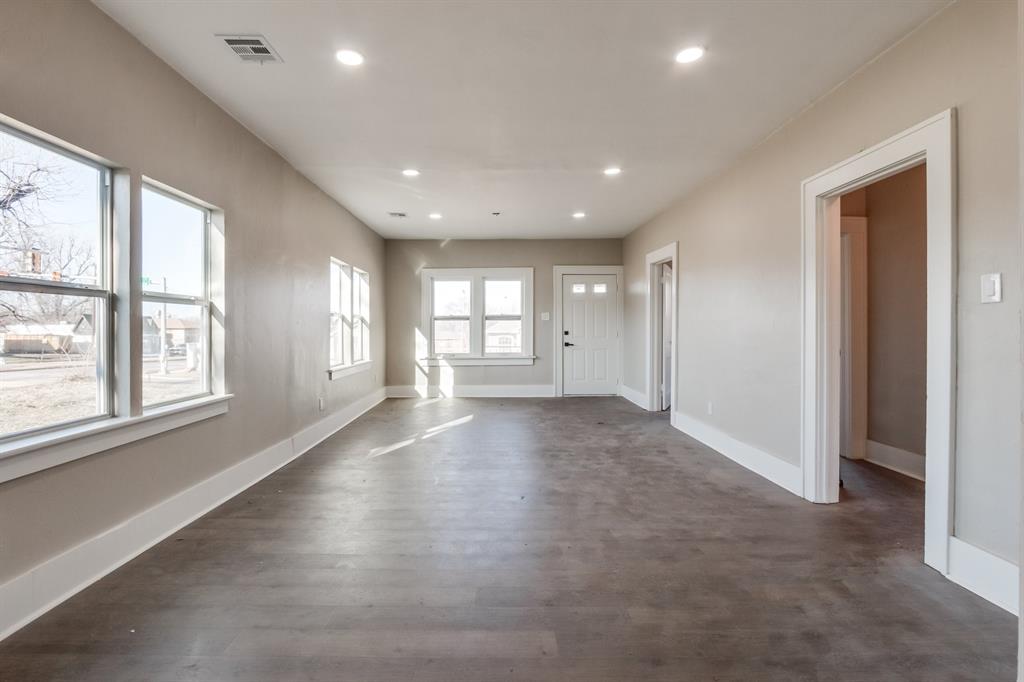 1304 NE 16th Street