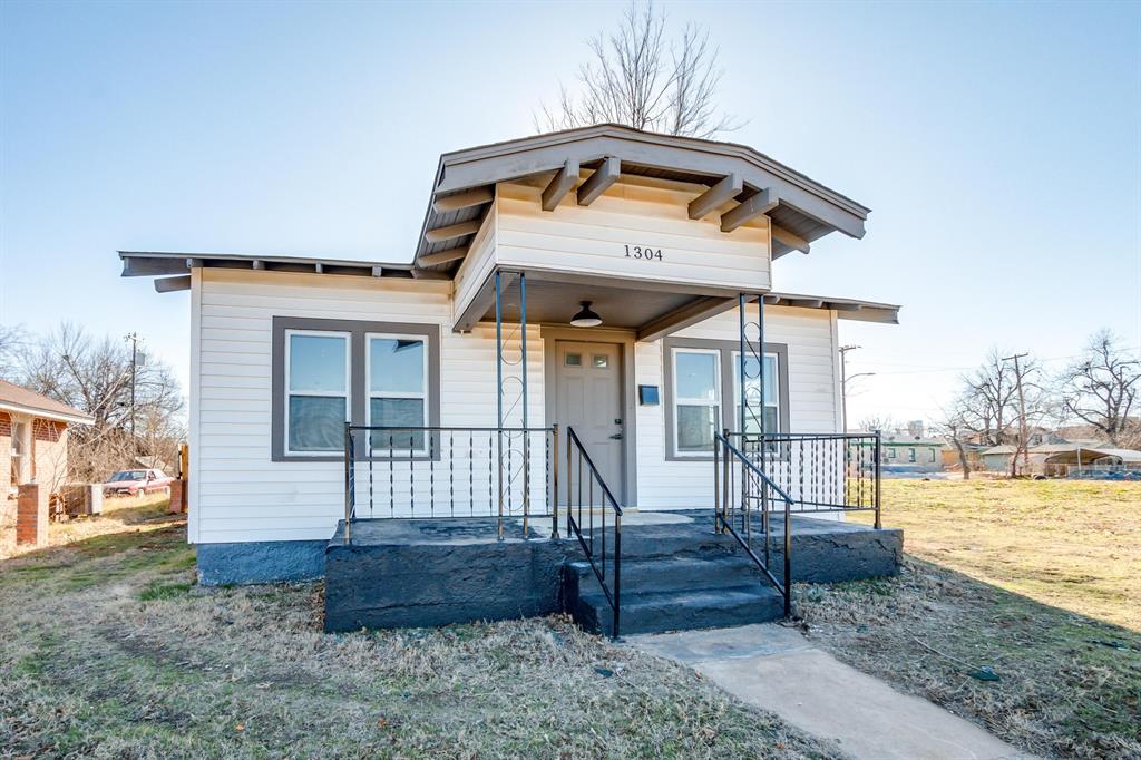 1304 NE 16th Street