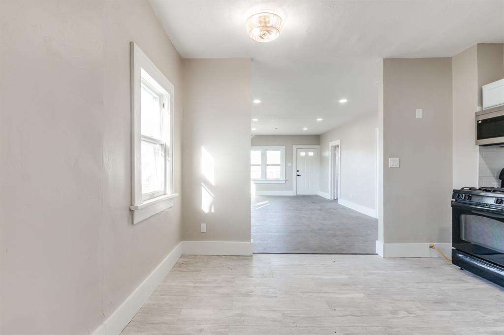 1304 NE 16th Street