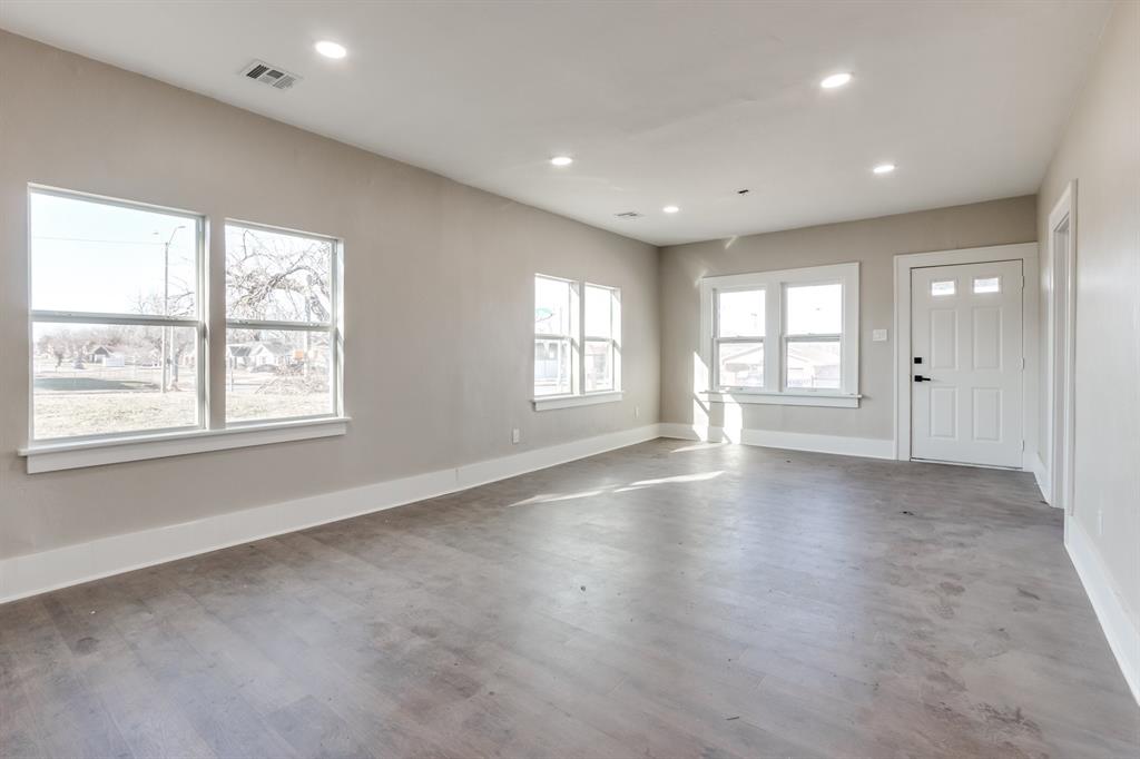1304 NE 16th Street