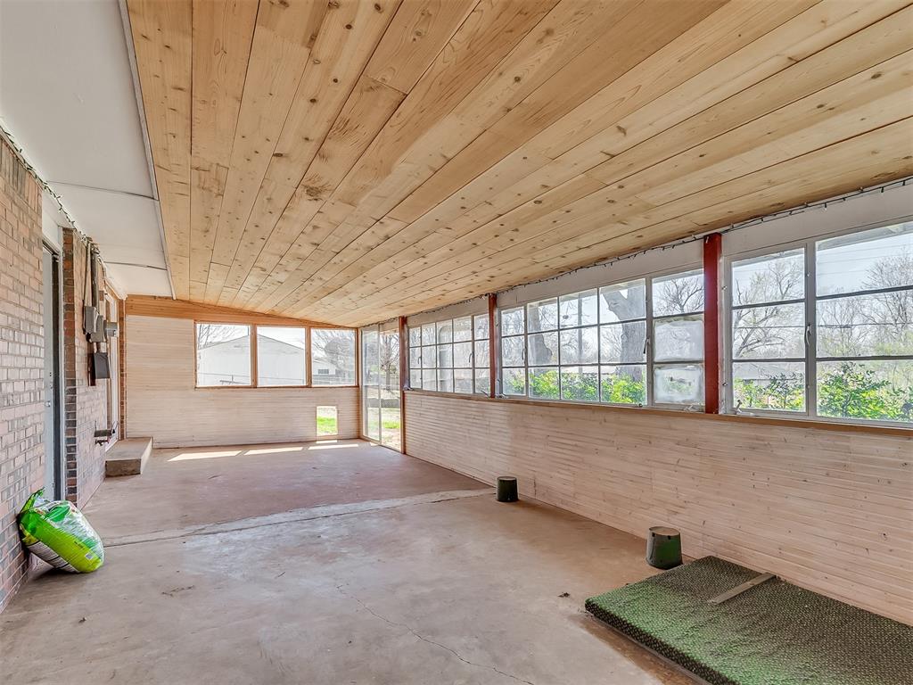 3305 Pleasant Drive