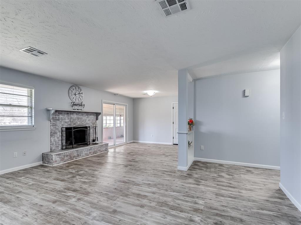 3305 Pleasant Drive