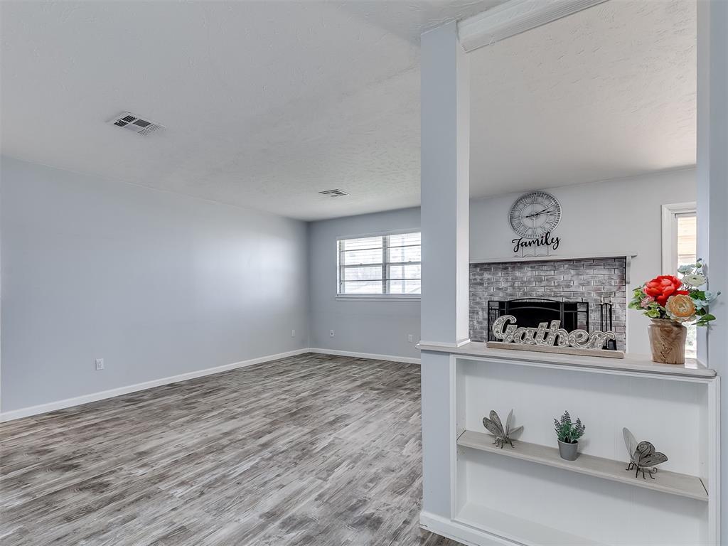 3305 Pleasant Drive
