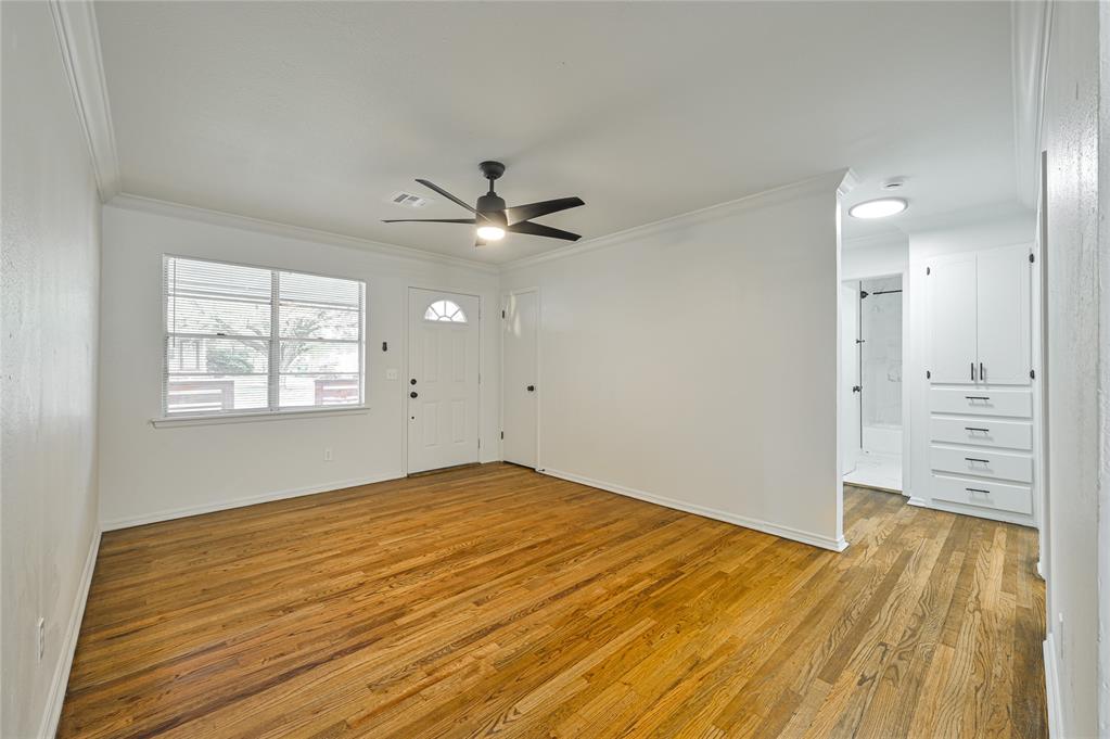 6317 S Durland Avenue