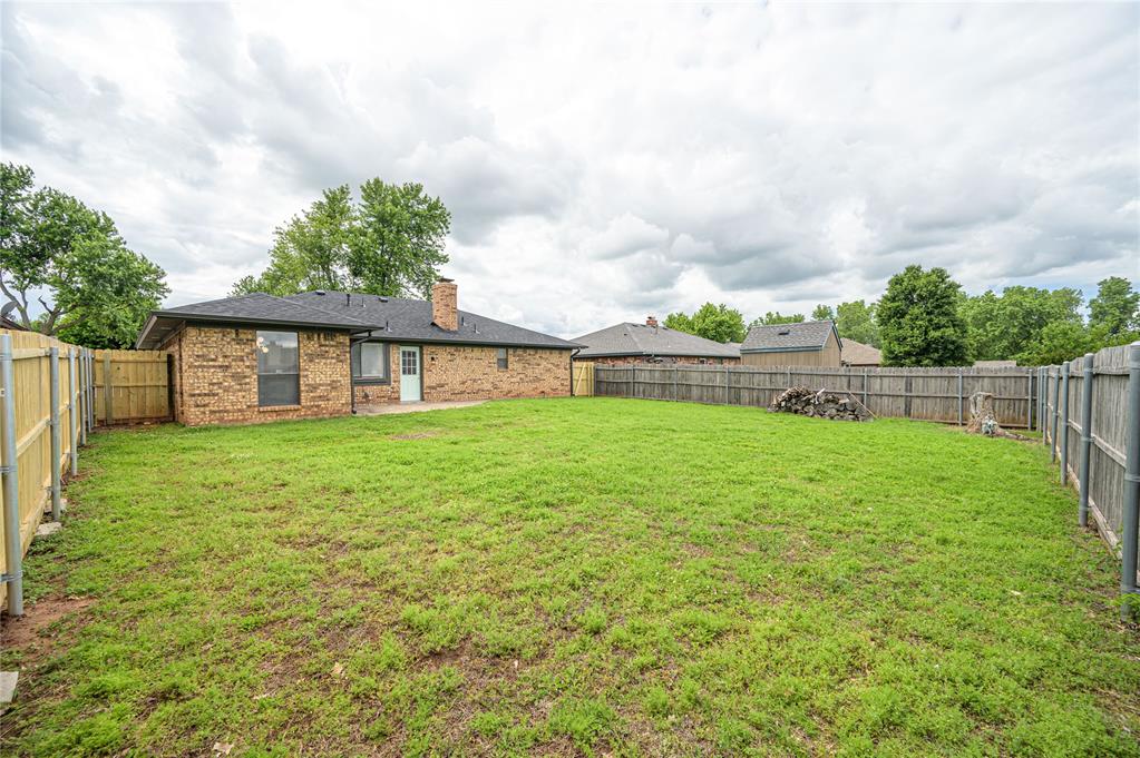 116 N Eastgate Drive