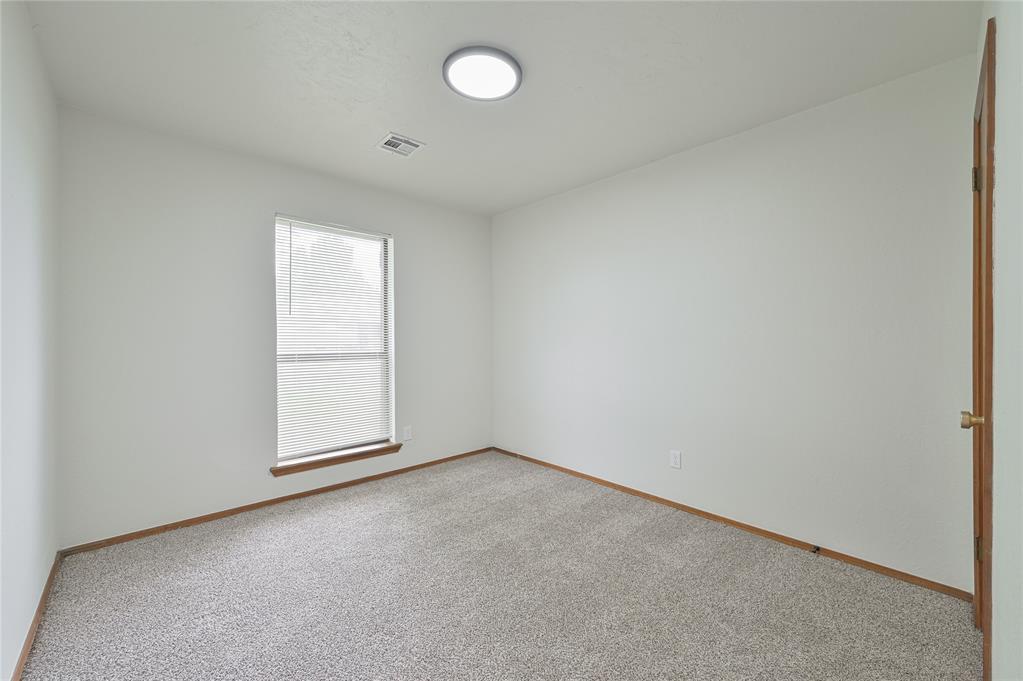 116 N Eastgate Drive