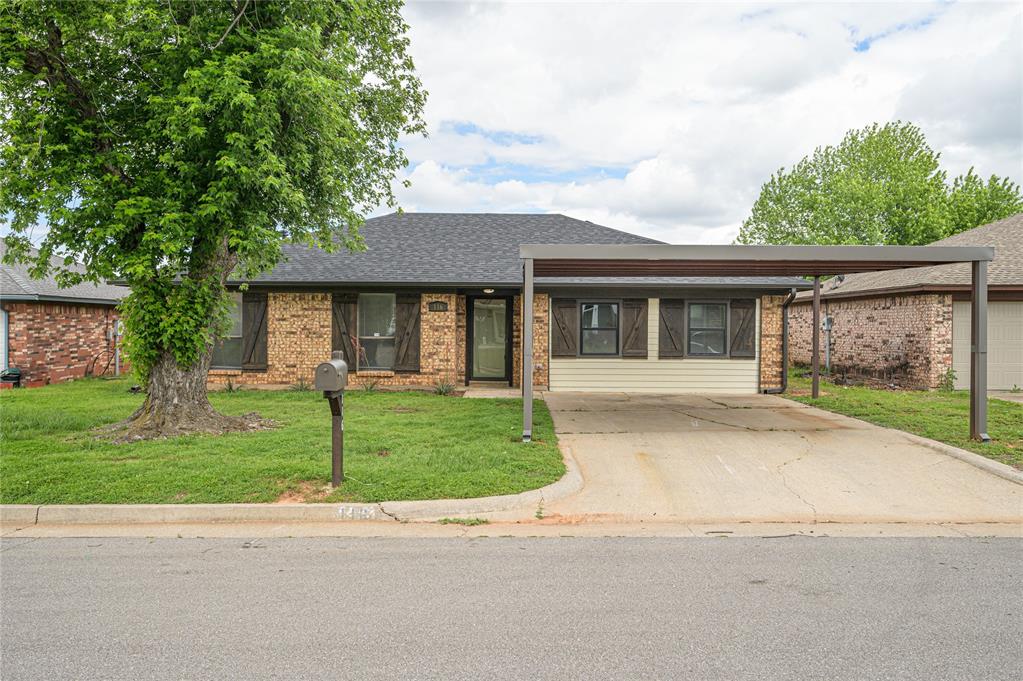 116 N Eastgate Drive