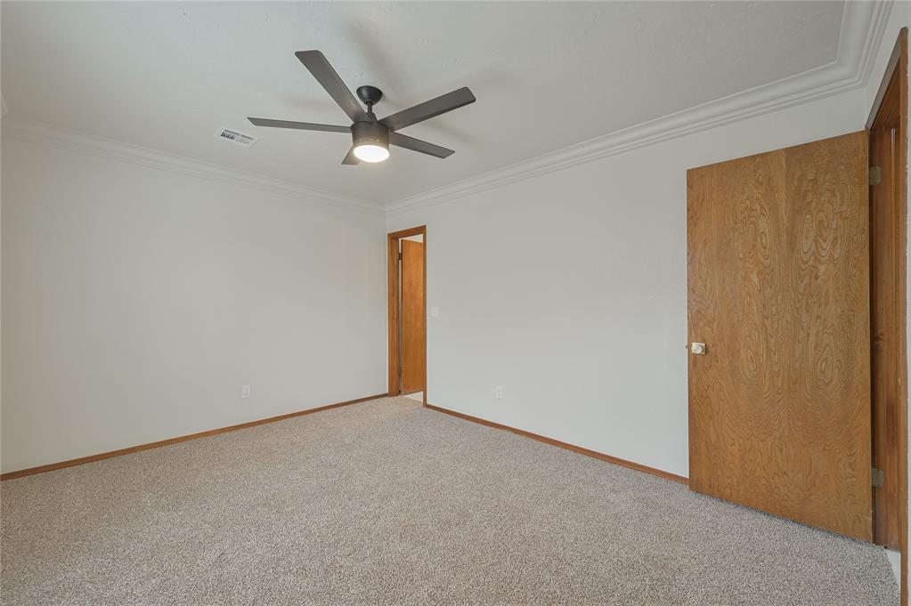 116 N Eastgate Drive