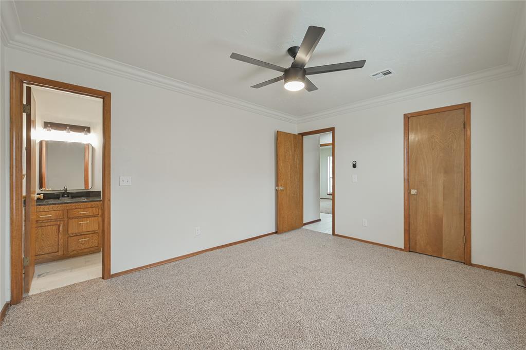 116 N Eastgate Drive