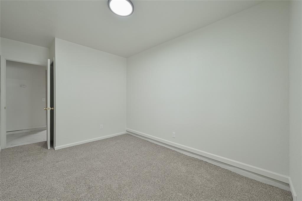 116 N Eastgate Drive