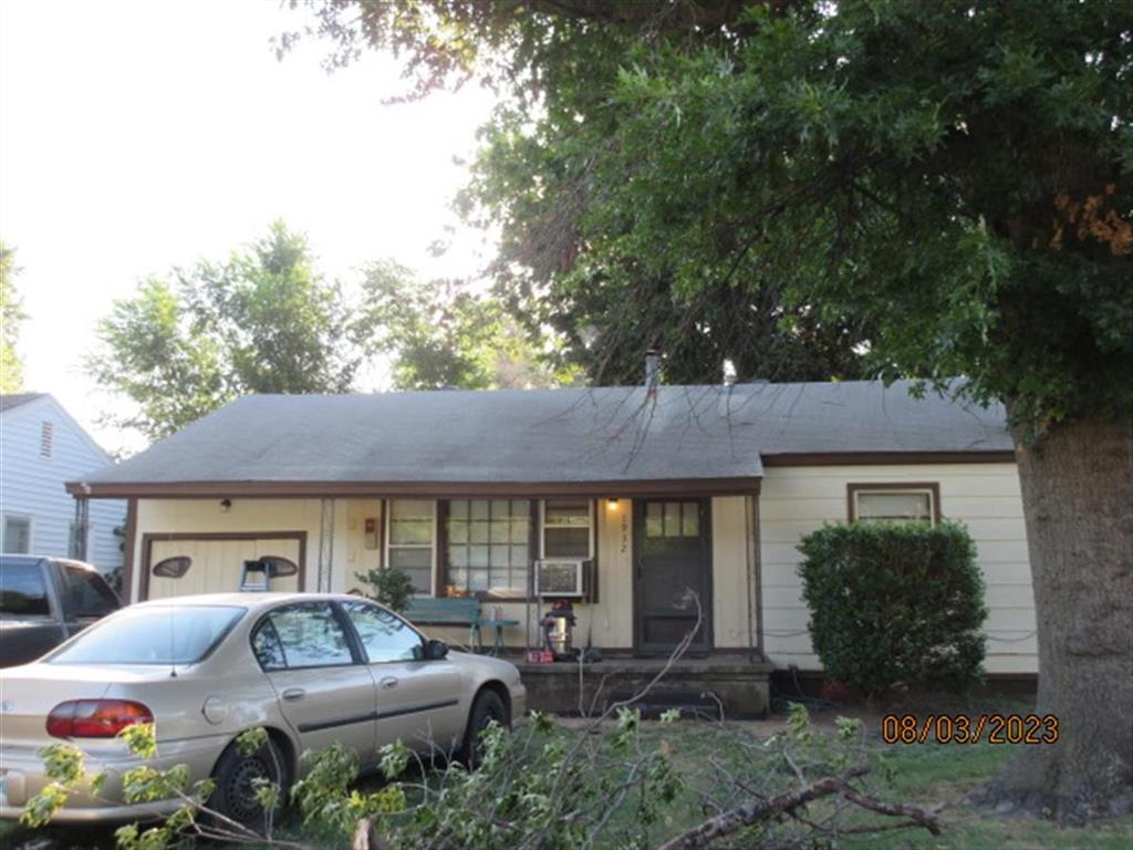 1932 Elm Drive