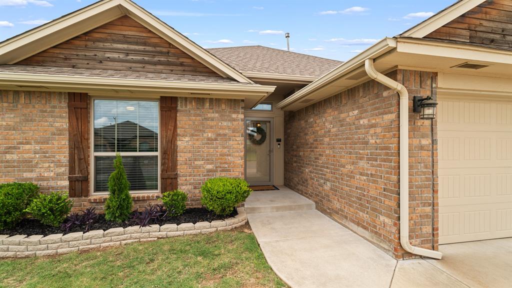3109 Texarkana Court